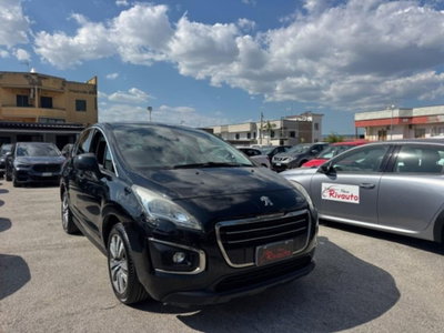 Peugeot 3008 1.6 HDi 115CV Allure (2)