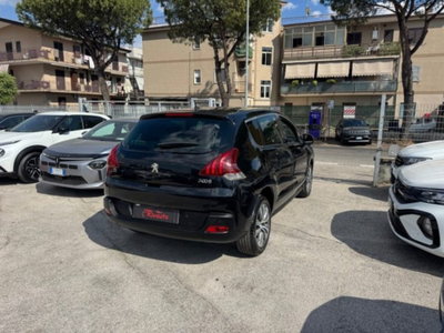 Peugeot 3008 1.6 HDi 115CV Allure (7)