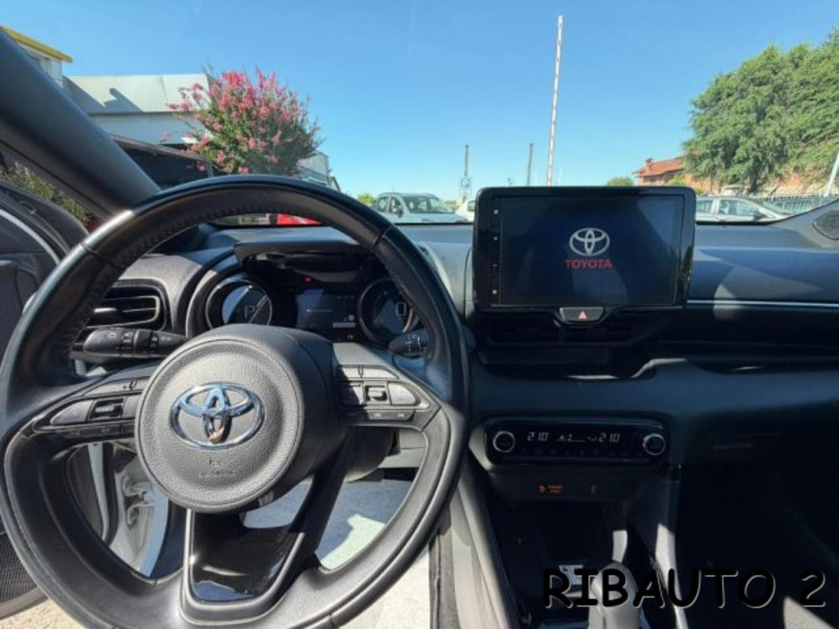 Toyota Yaris 1.5 Hybrid 5 porte Style (13)