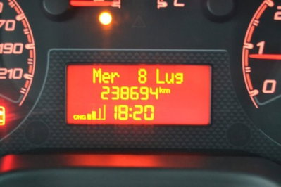 Fiat Fiorino 1.4 8V CNG 70CV Cargo SX (13)