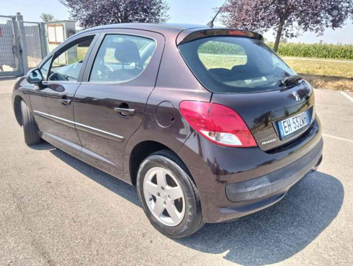Peugeot 207 VTi 95CV 5p. Active (4)