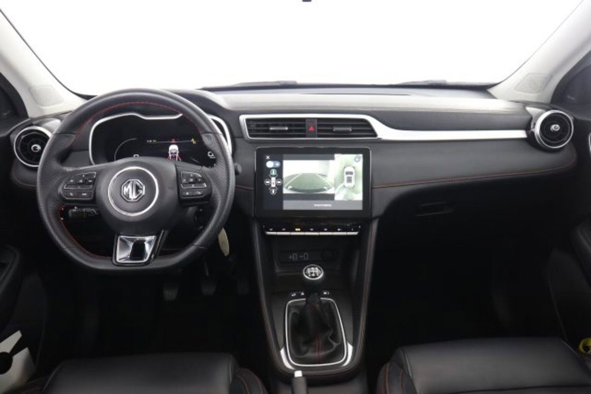 Mg ZS ZS 1.5 Luxury (4)