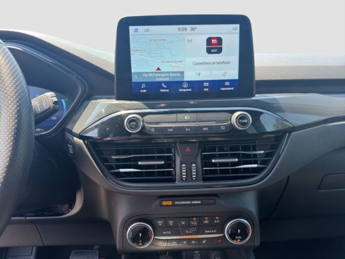 Ford Kuga 2.5 Plug In Hybrid 225 CV CVT 2WD ST-Line (17)
