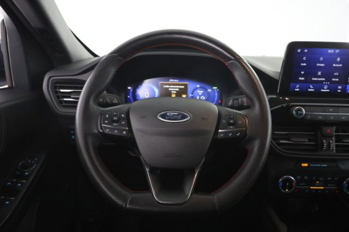Ford Kuga 2.5 Plug In Hybrid 225 CV CVT 2WD ST-Line (5)