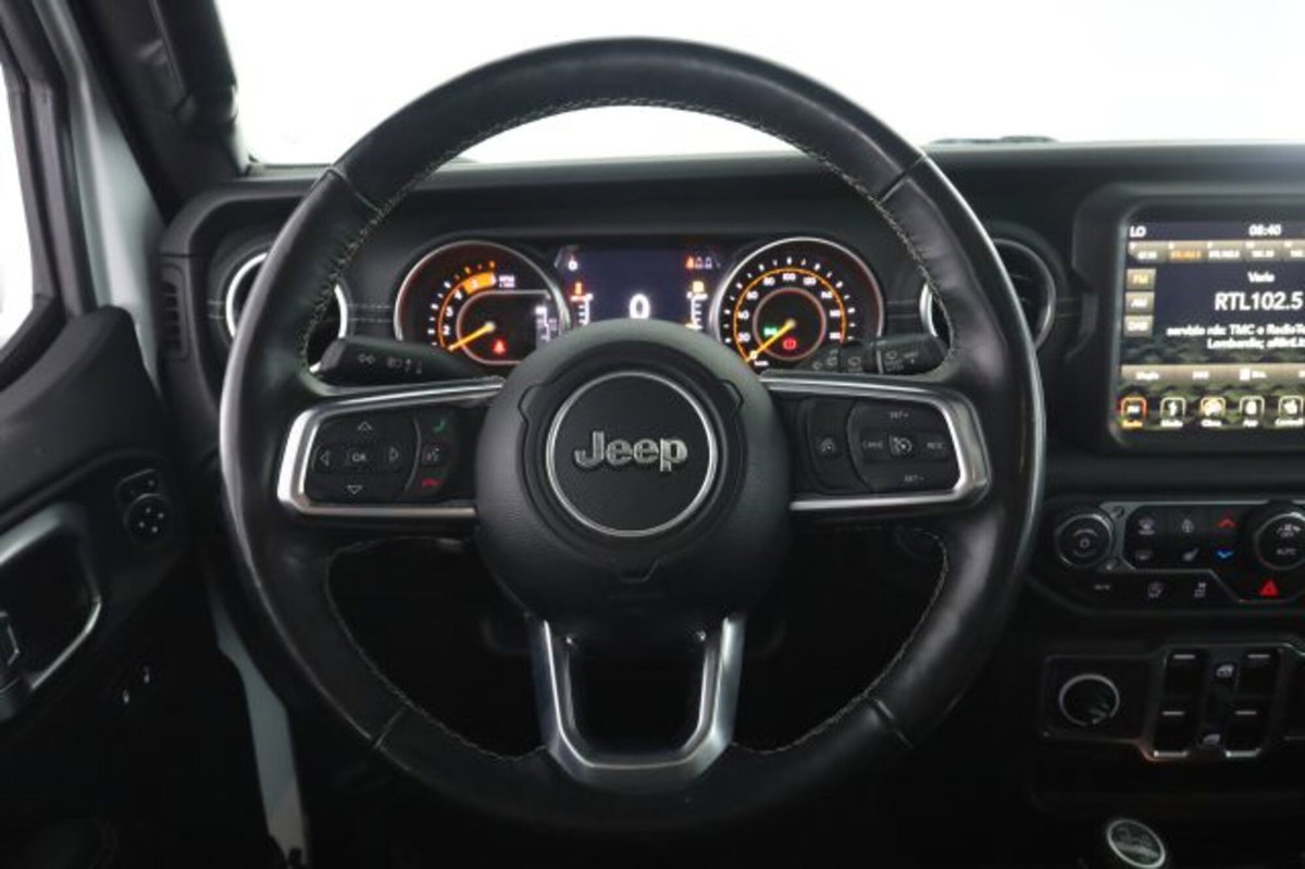 Jeep Wrangler Unlimited 2.2 Mjt II Sahara (5)