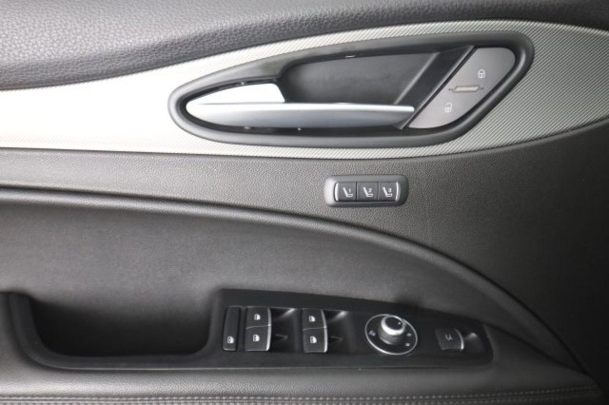 Alfa Romeo Stelvio Stelvio 2.2 Turbodiesel 210 CV AT8 Q4 Veloce Tì (16)