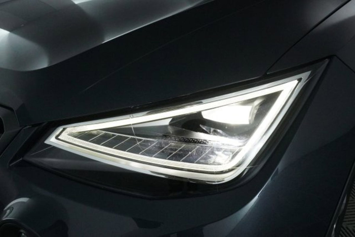 SEAT Arona 1.0 EcoTSI 115 CV DSG FR (9)