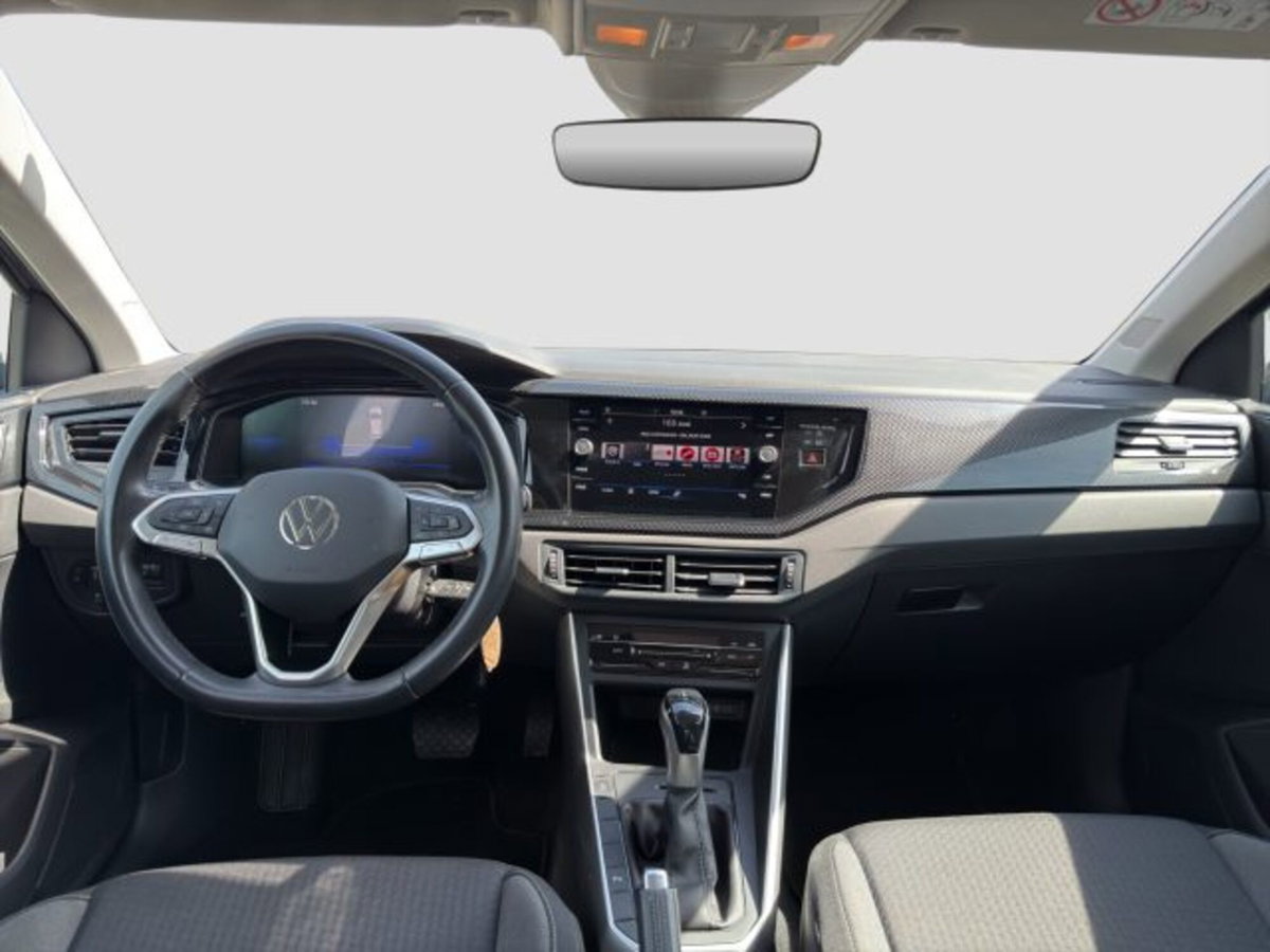 Volkswagen Polo 1.0 tsi Life 95cv dsg (12)