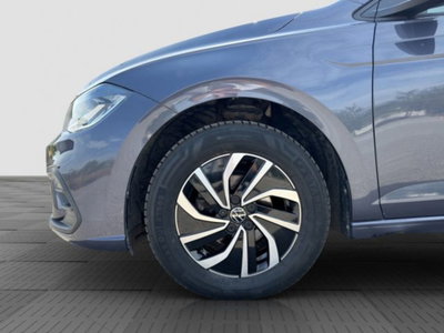 Volkswagen Polo 1.0 tsi Life 95cv dsg (16)