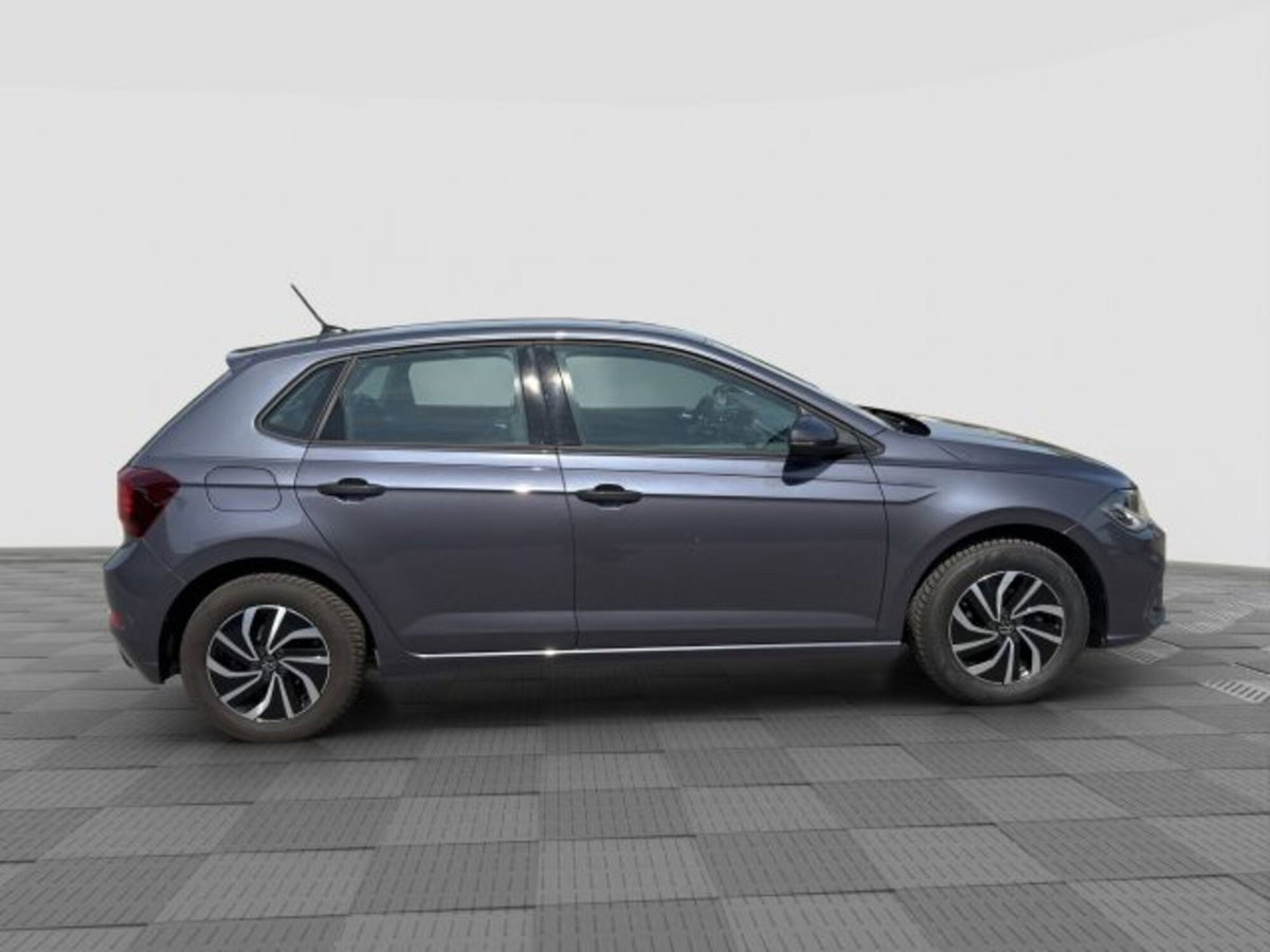 Volkswagen Polo 1.0 tsi Life 95cv dsg (6)