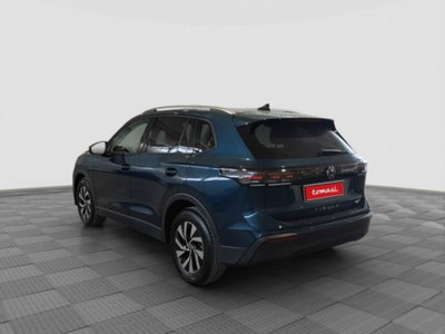 Volkswagen Tiguan 1.5 etsi Edition 130cv dsg (3)
