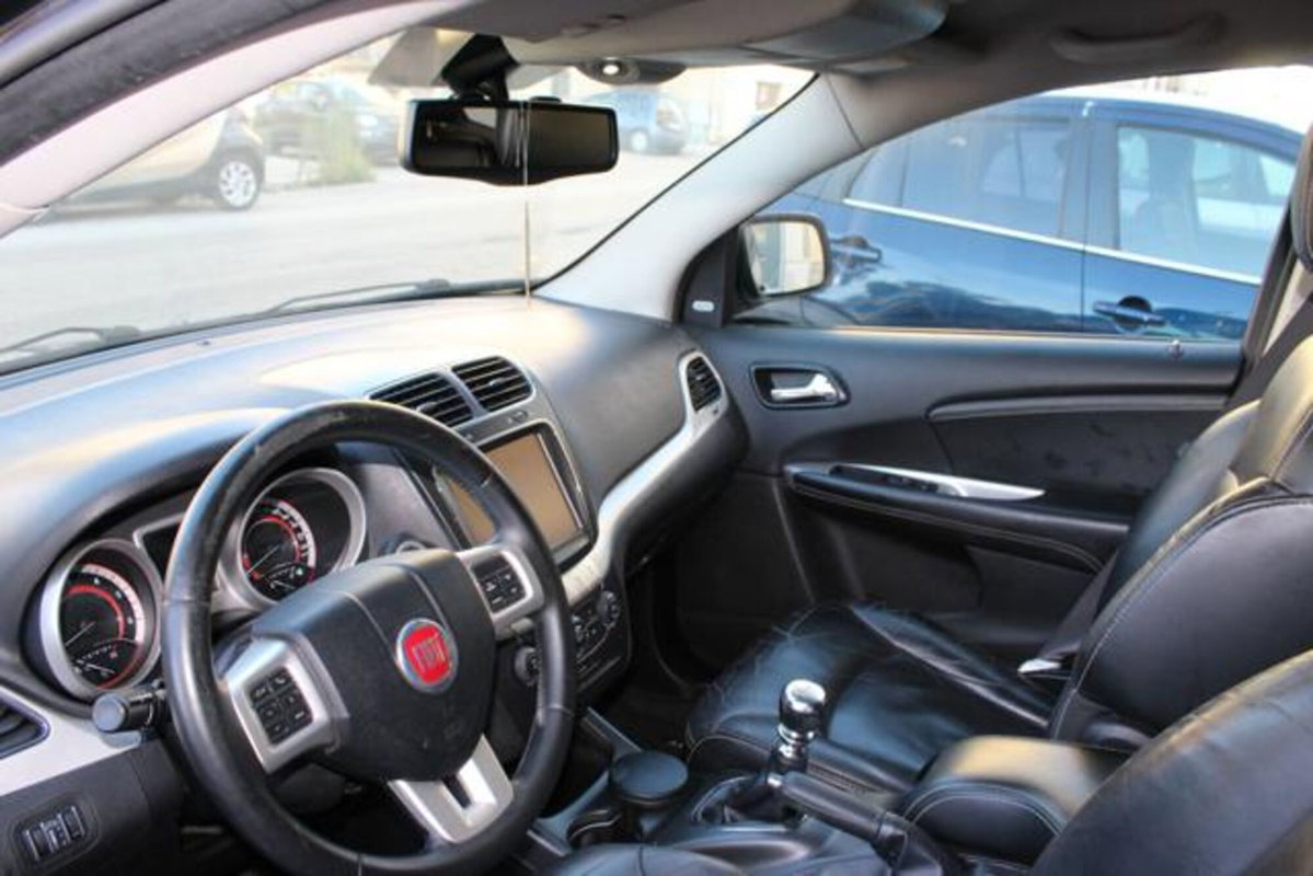 Fiat Freemont 2.0 Multijet 140 CV Lounge (13)