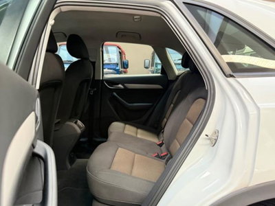 Audi Q3 2.0 TDI quattro Business (17)
