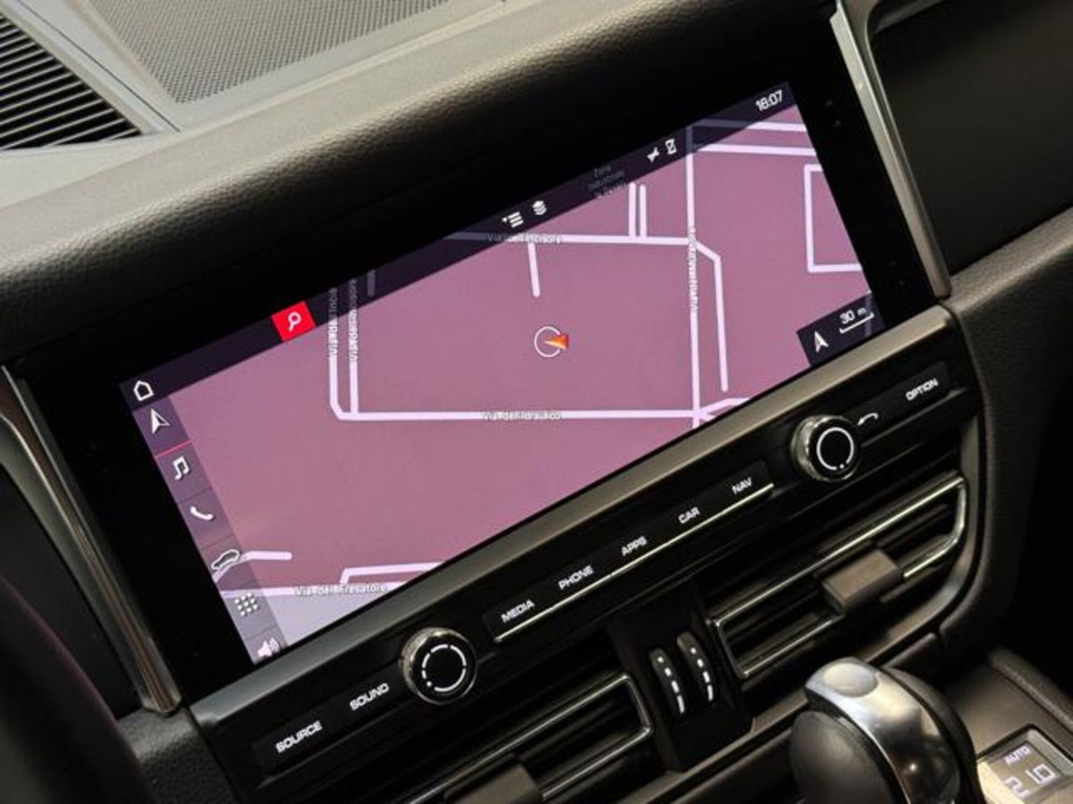 Porsche Macan 2.0 (18)
