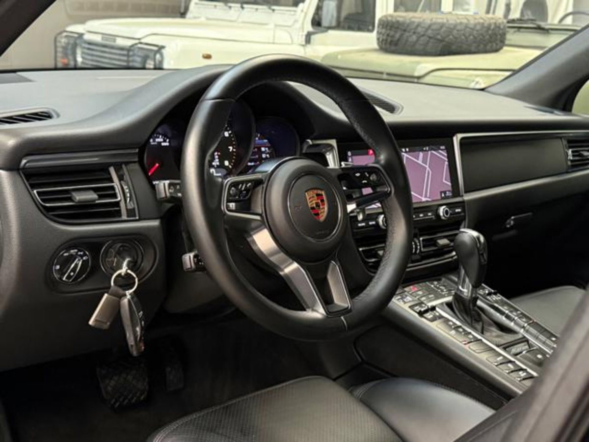 Porsche Macan 2.0 (9)