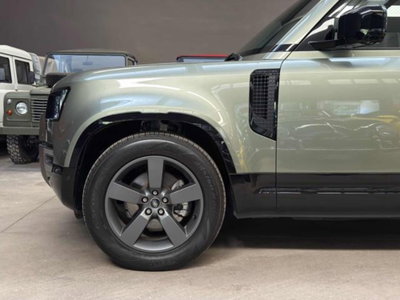 Land Rover Defender 110 3.0d i6 mhev X-Dynamic HSE awd 250cv auto (7)