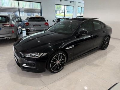 Jaguar XE 2.0 D Turbo 180CV aut. R-Sport usata