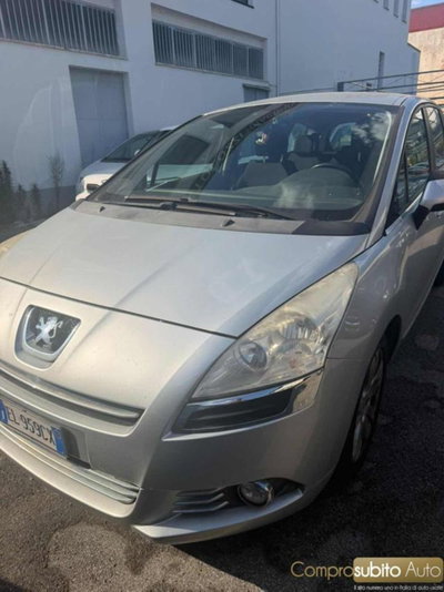 Peugeot 5008 1.6 HDi 112CV Business usata