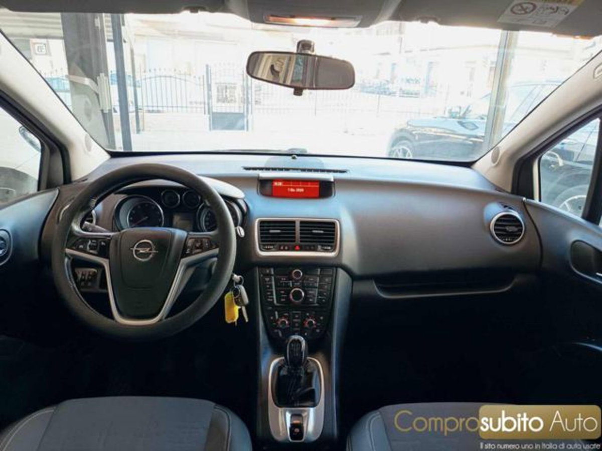 Opel Meriva 1.4 100CV One (11)