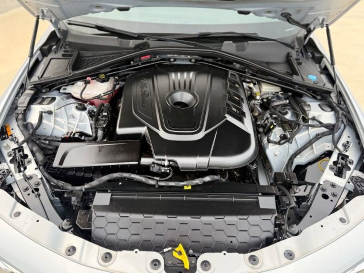 Alfa Romeo Giulia 2.2 Turbodiesel 190 CV AT8 Sprint (12)