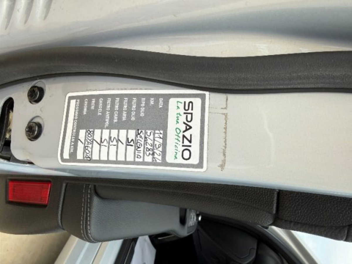 Alfa Romeo Giulia 2.2 Turbodiesel 190 CV AT8 Sprint (15)