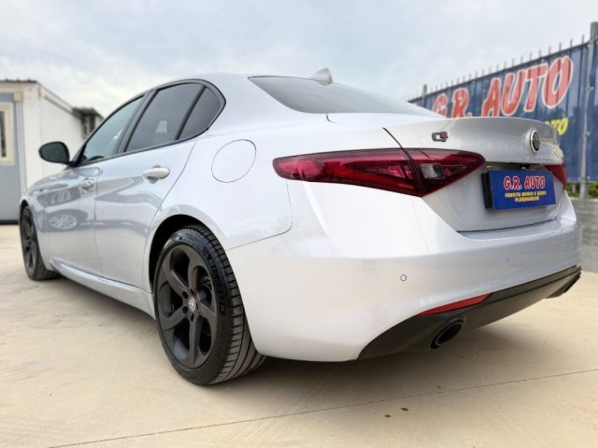 Alfa Romeo Giulia 2.2 Turbodiesel 190 CV AT8 Sprint (7)