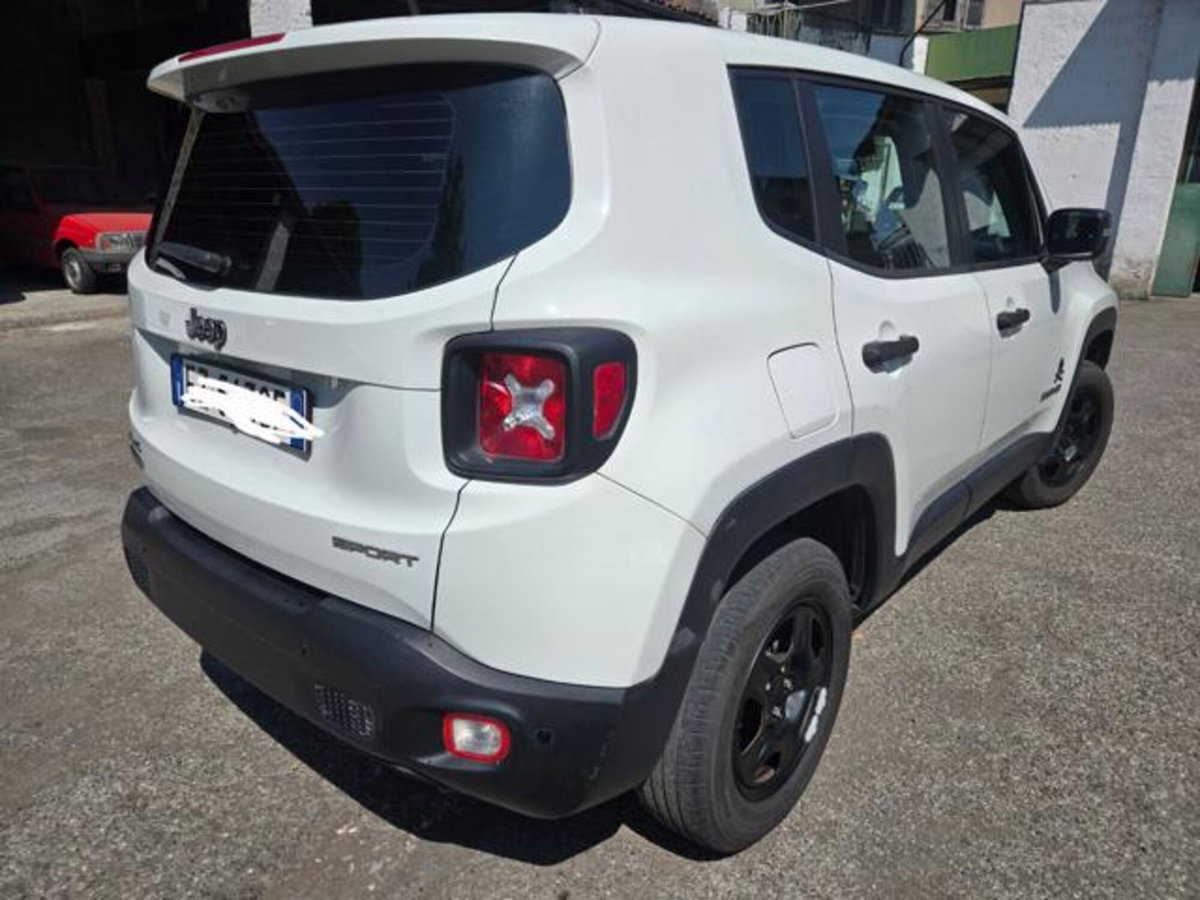 Jeep Renegade 2.0 Mjt 4WD Active Drive Sport (3)