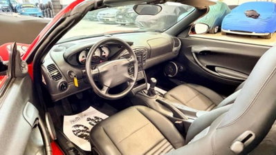 Porsche Boxster 2.5i 24V cat (11)