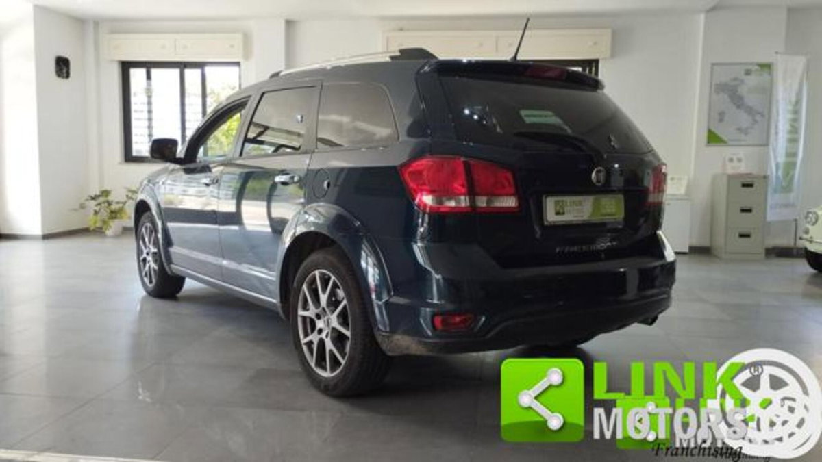 Fiat Freemont 2.0 Multijet 140 CV Lounge (5)