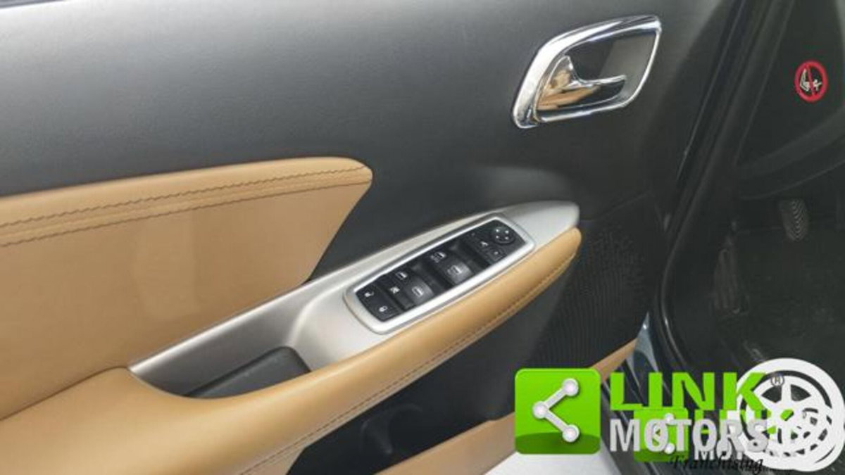 Fiat Freemont 2.0 Multijet 140 CV Lounge (8)