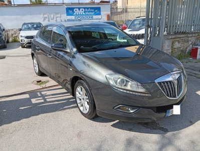 Lancia Delta 1.6 MJT DPF Oro (2)