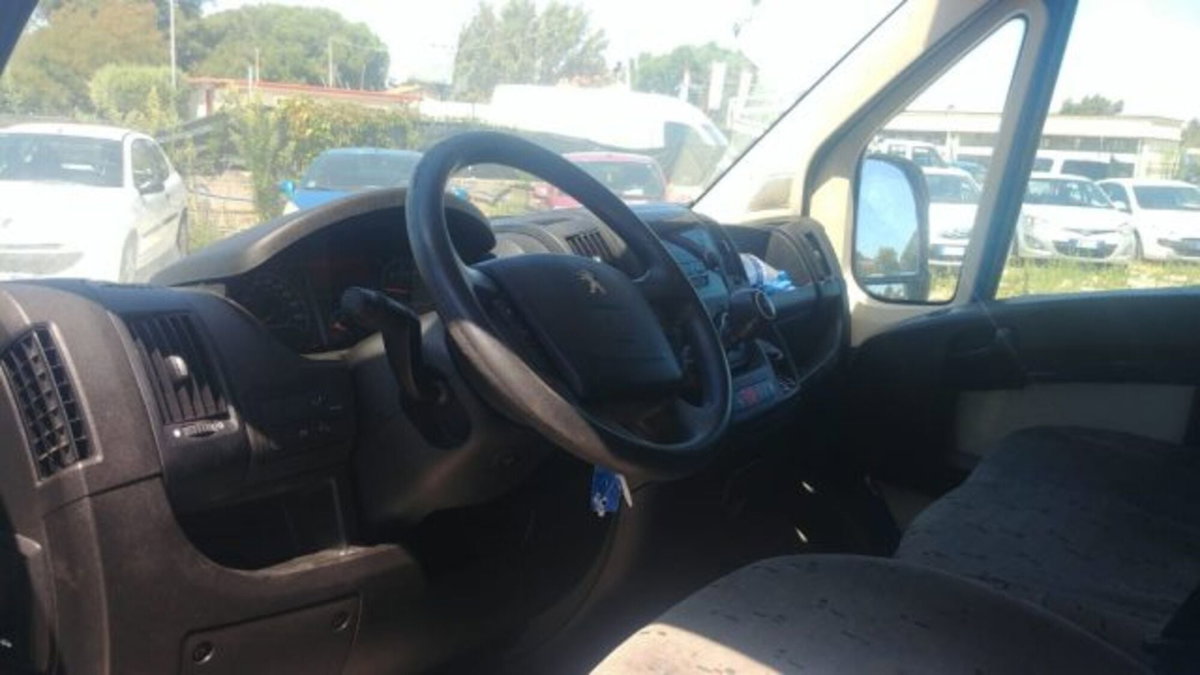 Peugeot Boxer Furgone 333 2.0 BlueHDi 130CV PM-TN Furgone (3)