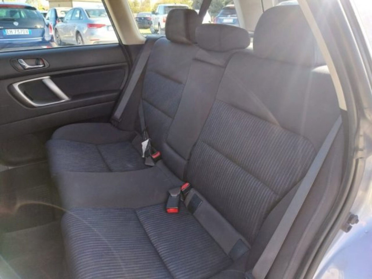 Subaru Legacy Station Wagon 2.0D 16V Station Wagon CQ (12)