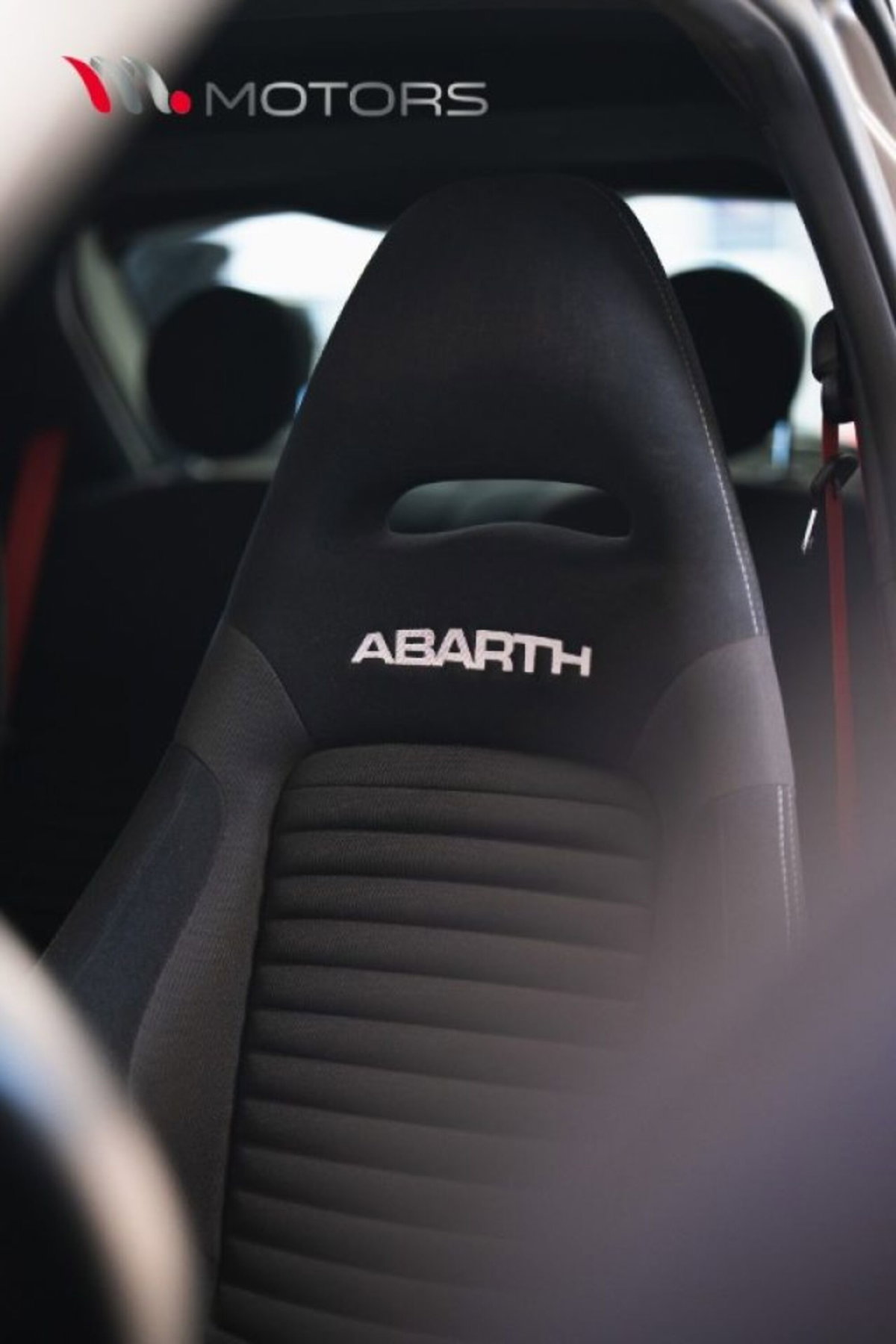 Abarth 595 595 1.4 Turbo T-Jet 180 CV Competizione (17)