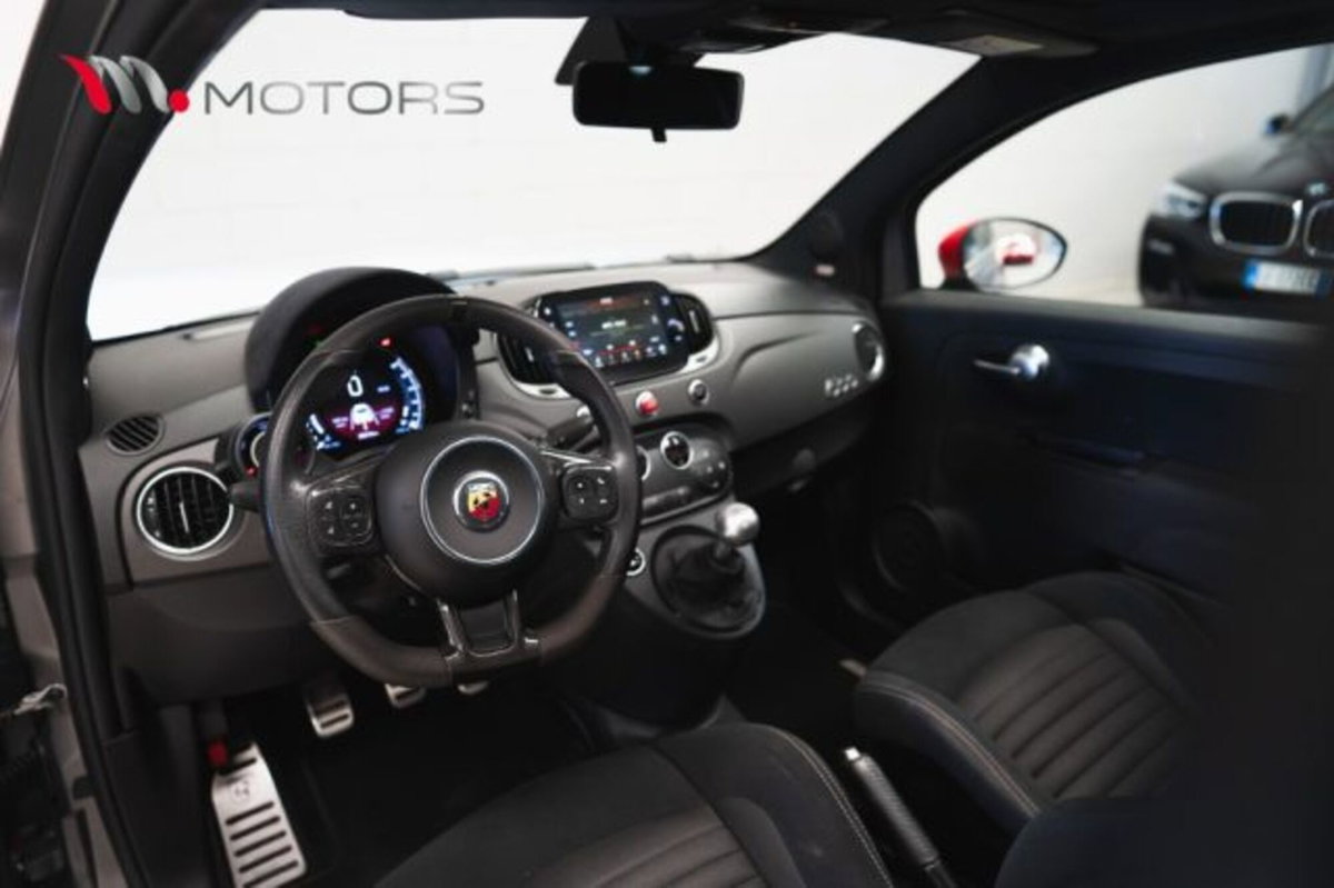 Abarth 595 595 1.4 Turbo T-Jet 180 CV Competizione (7)