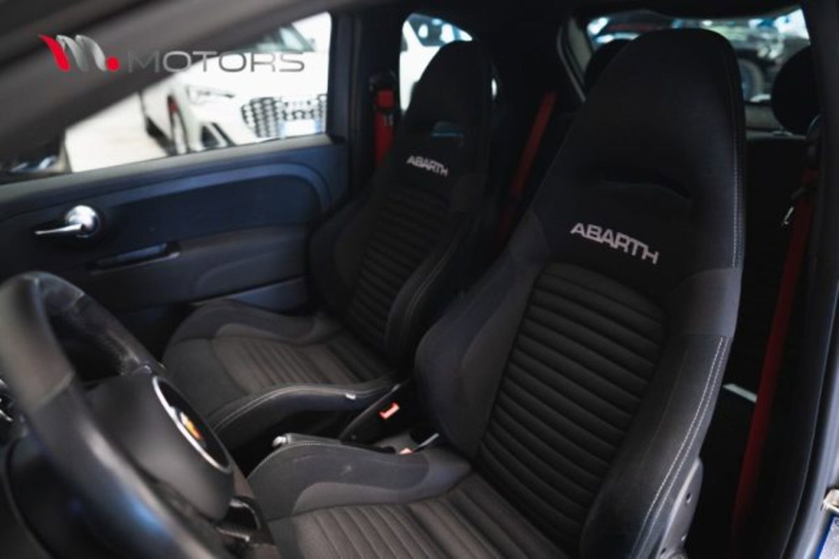Abarth 595 595 1.4 Turbo T-Jet 180 CV Competizione (9)