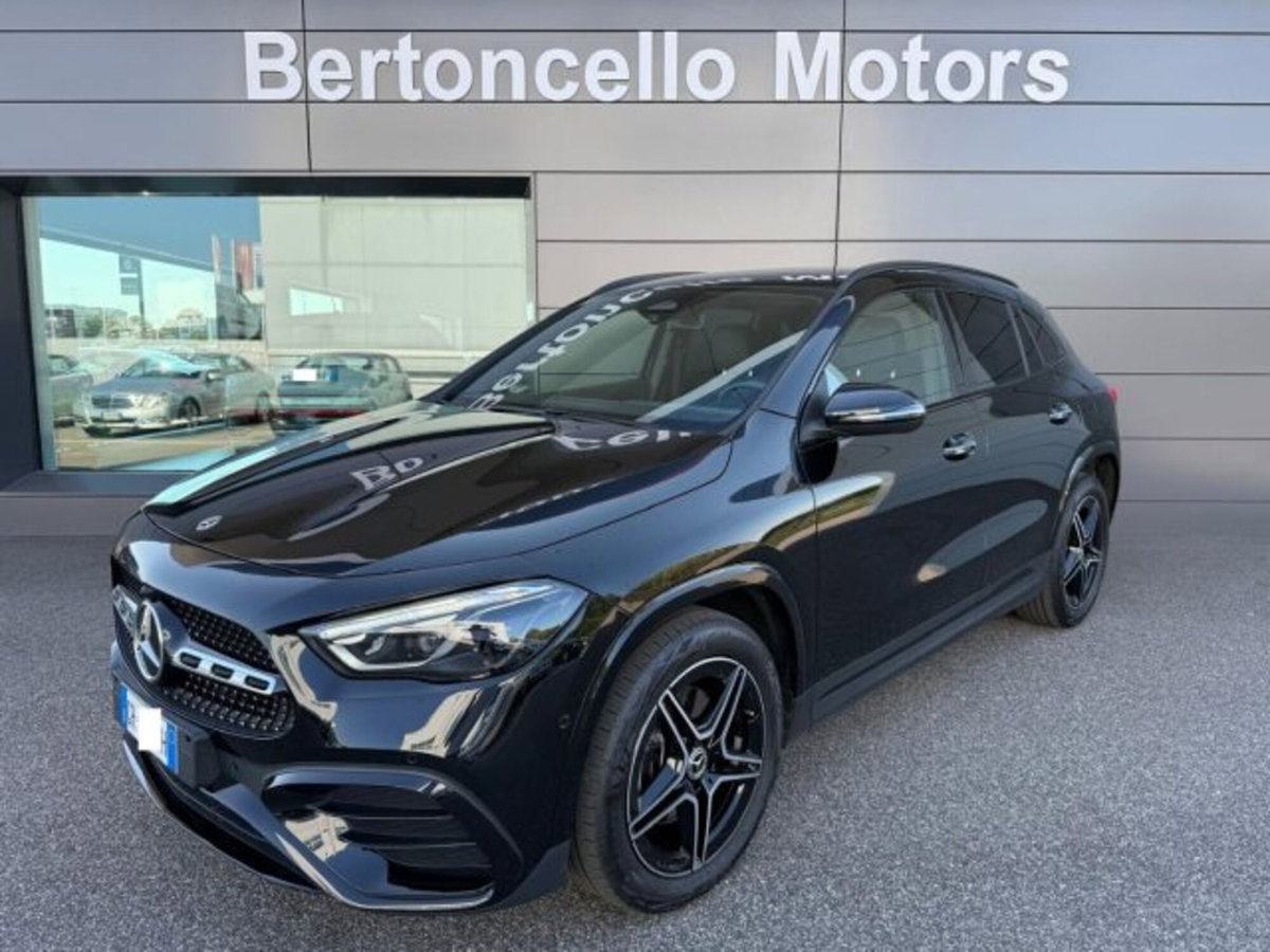 Mercedes-Benz GLA SUV 250 e Plug-in hybrid Automatic Premium