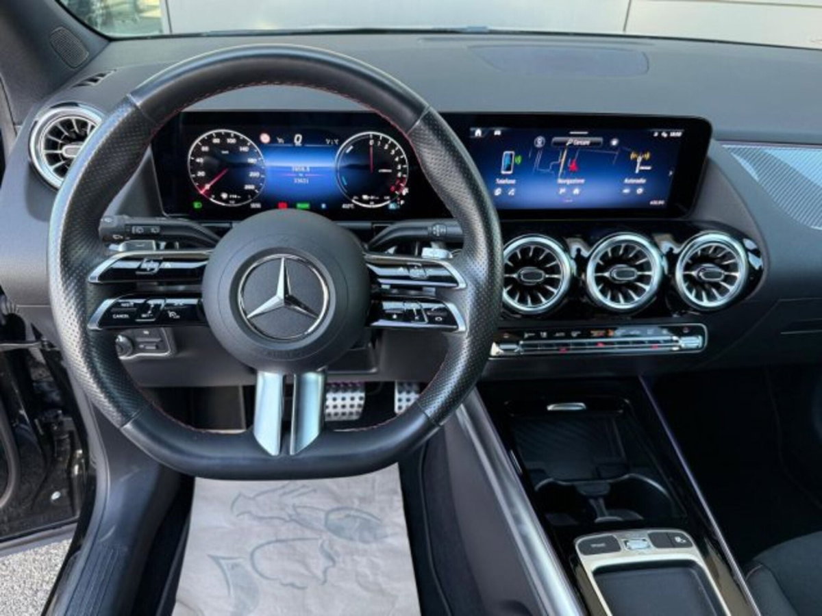 Mercedes-Benz GLA SUV 250 e Plug-in hybrid Automatic Premium (11)