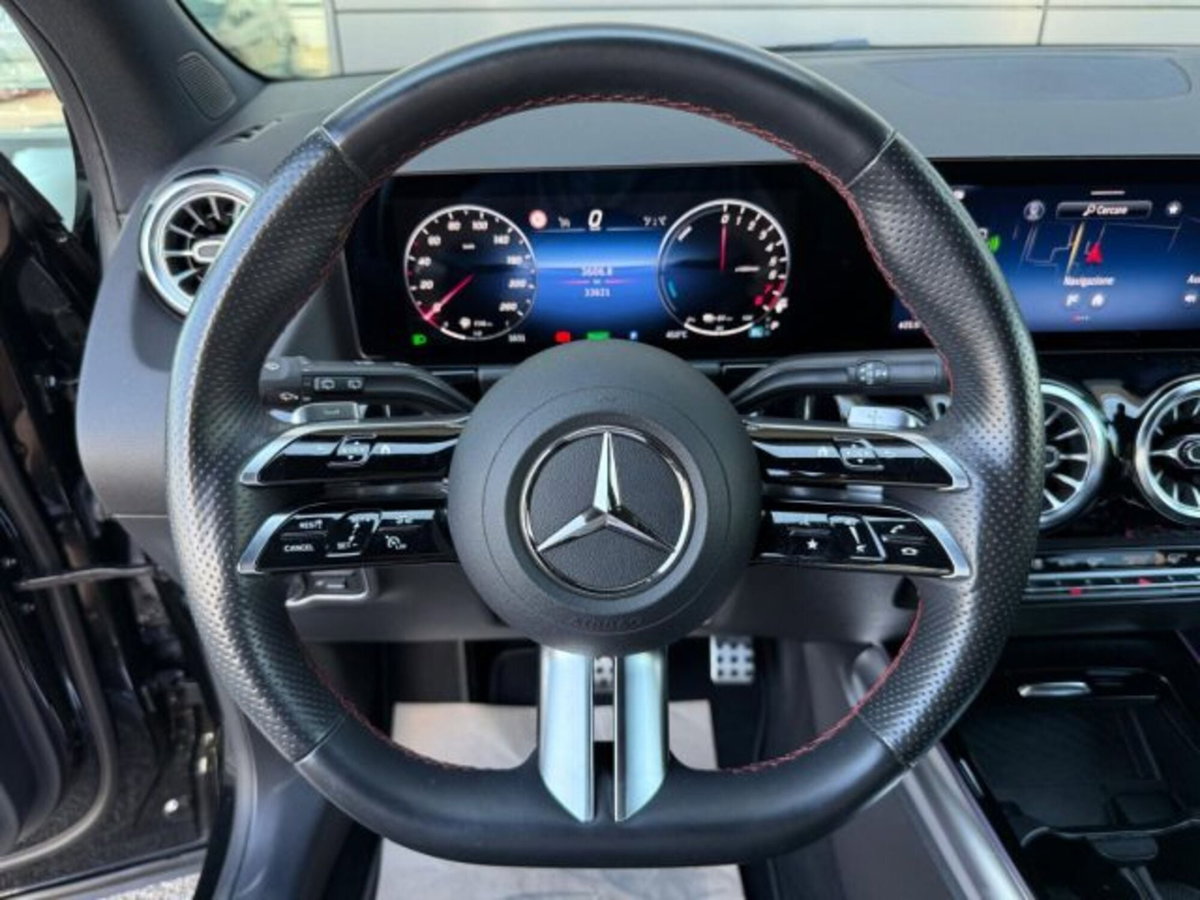 Mercedes-Benz GLA SUV 250 e Plug-in hybrid Automatic Premium (12)