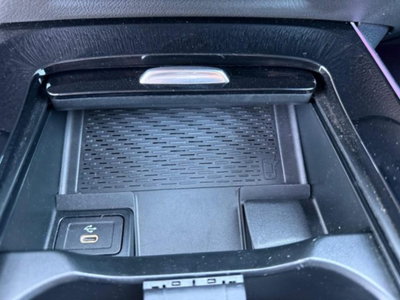 Mercedes-Benz GLA SUV 250 e Plug-in hybrid Automatic Premium (20)