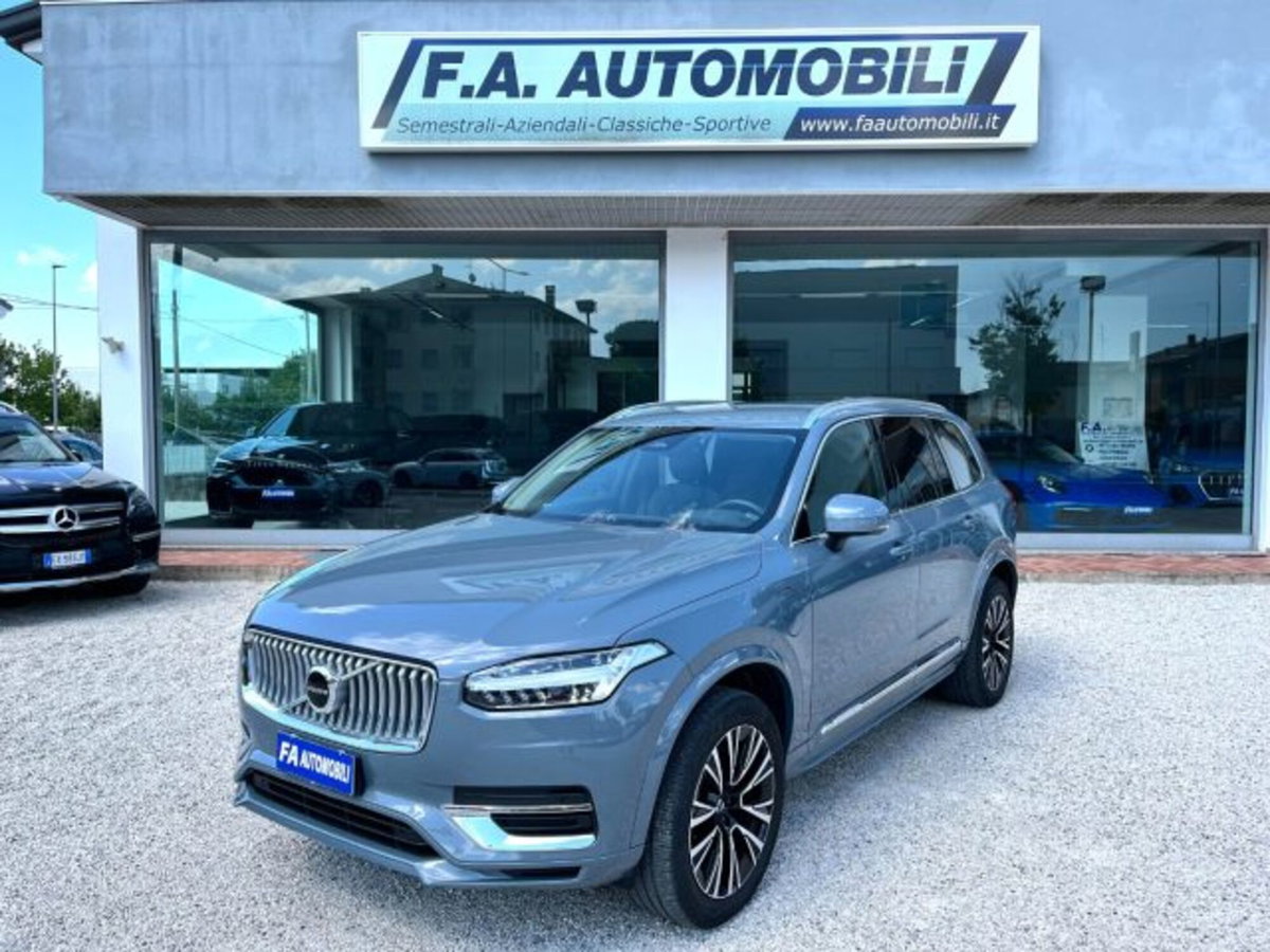 Volvo XC90 T8 Recharge AWD Plug-in Hybrid aut. 7 posti Core (12)