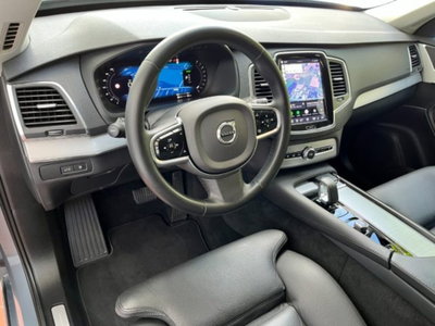 Volvo XC90 T8 Recharge AWD Plug-in Hybrid aut. 7 posti Core (19)