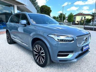 Volvo XC90 T8 Recharge AWD Plug-in Hybrid aut. 7 posti Core (4)