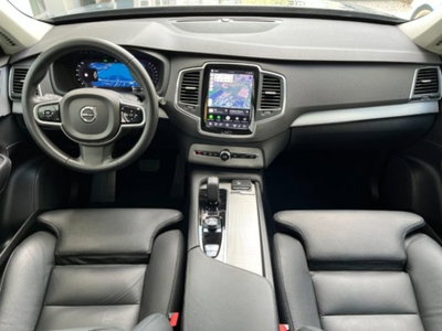 Volvo XC90 T8 Recharge AWD Plug-in Hybrid aut. 7 posti Core (6)