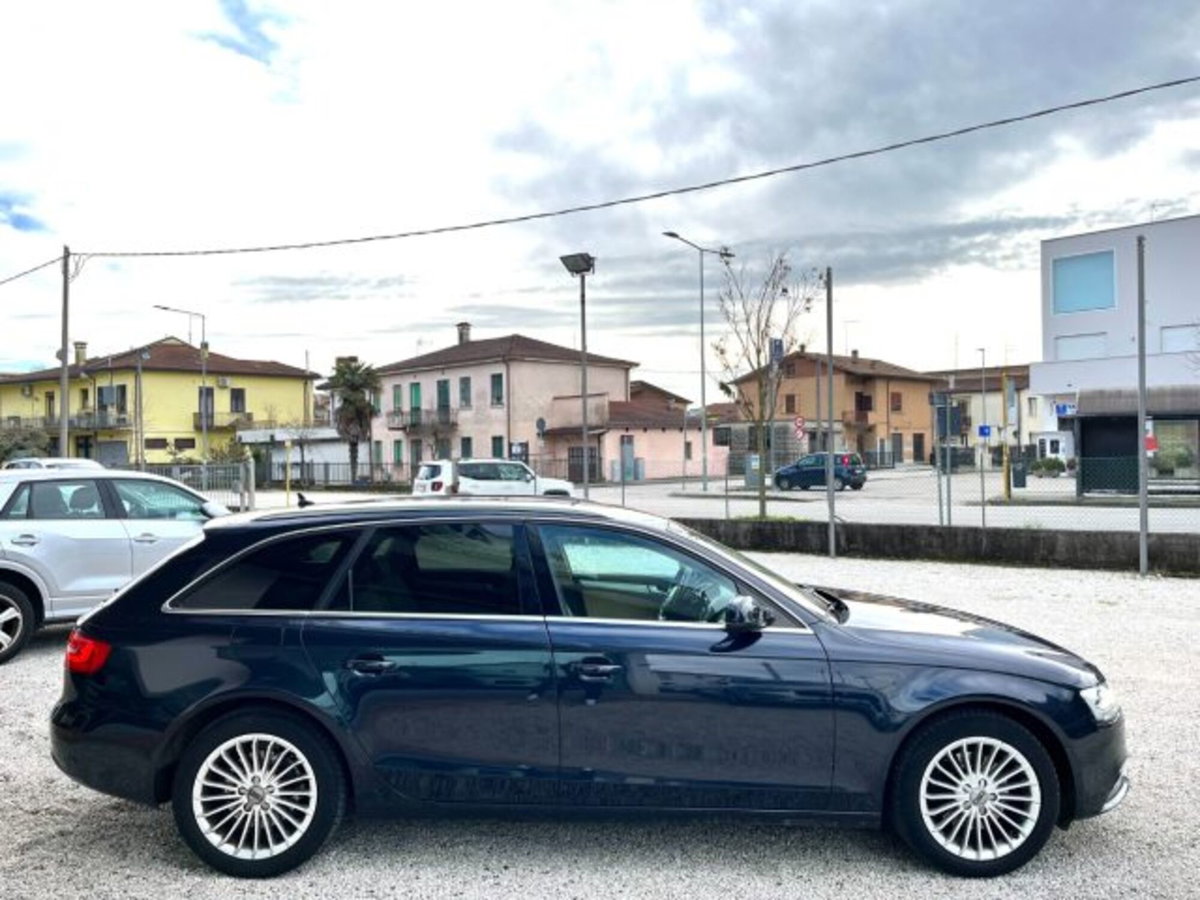 Audi A4 Avant 2.0 TDI clean diesel multitronic Advanced (14)