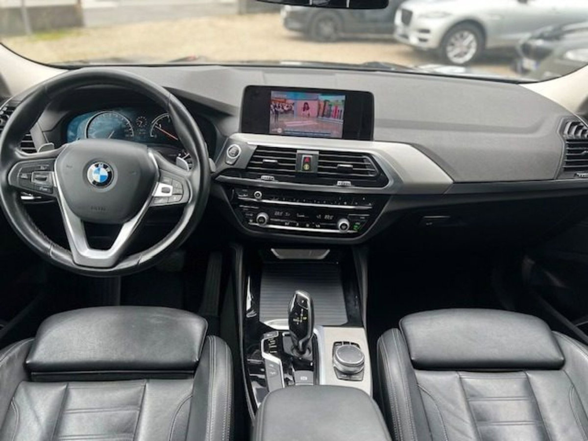 BMW X4 xDrive20d xLine (6)