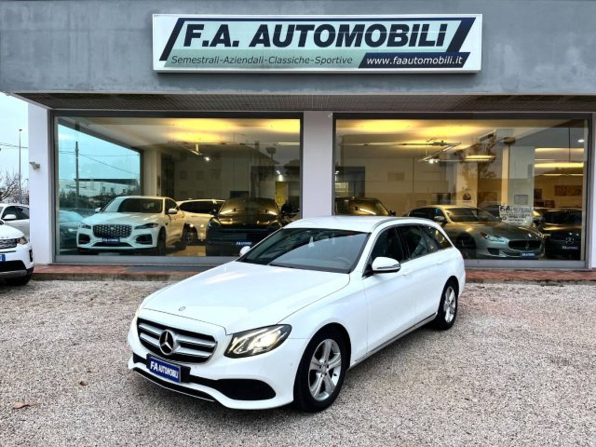 Mercedes-Benz Classe E Station Wagon 220 d 4Matic Auto Sport All-Terrain (12)