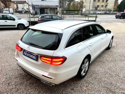Mercedes-Benz Classe E Station Wagon 220 d 4Matic Auto Sport All-Terrain (13)