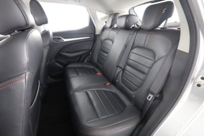 Mg ZS ZS 1.5 Luxury (3)