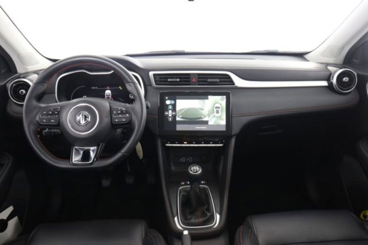 Mg ZS ZS 1.5 Luxury (4)